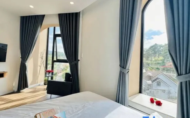 QR Hotel Dalat