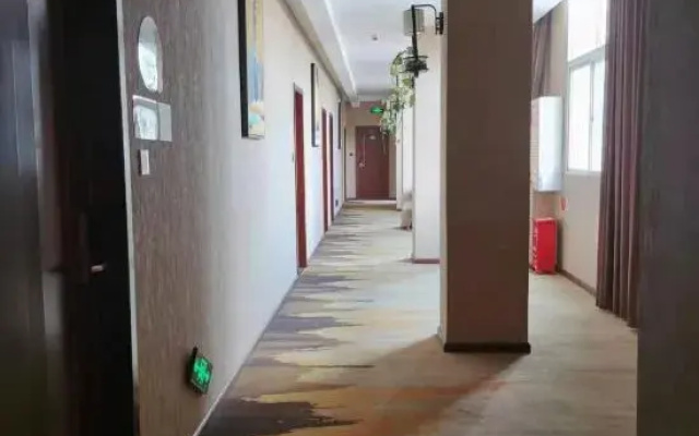 Shanghua Hotel