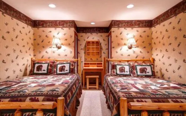Silver Cliff by Park City Lodging