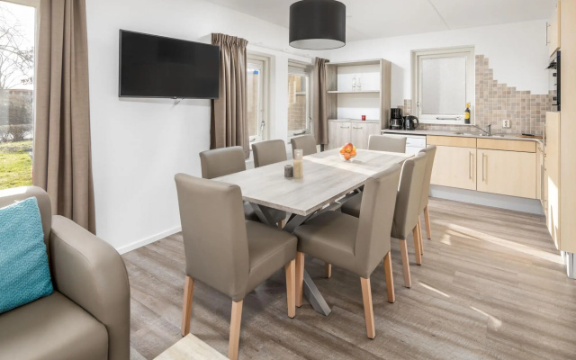 Spacious Holiday Home in Renesse near North Sea