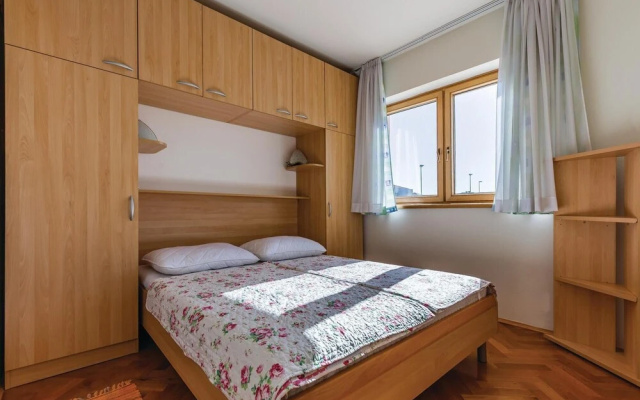 Beautiful Home in Medulin With Wifi and 2 Bedrooms