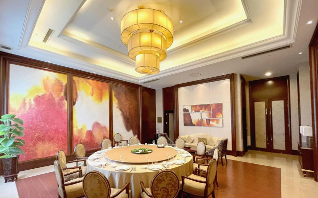 Guoyuan Langyi Hotel