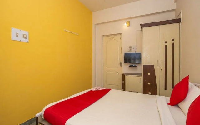 OYO 16987 Sai Suites