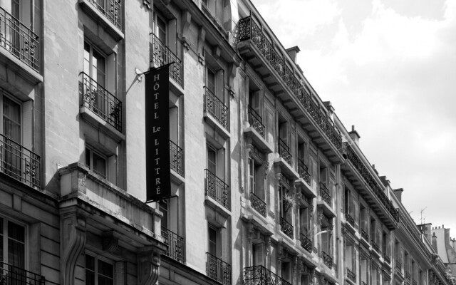 Hotel Le Littre вид на фасад