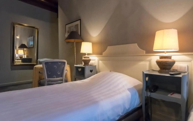 Canal View Hotel Ter Brughe by CW Hotel Collection