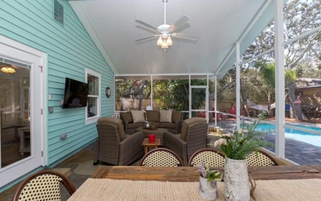 Island Oasis 5 Bedroom Home