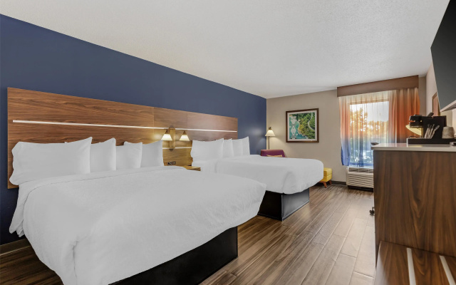Best Western Plus Lexington Inn