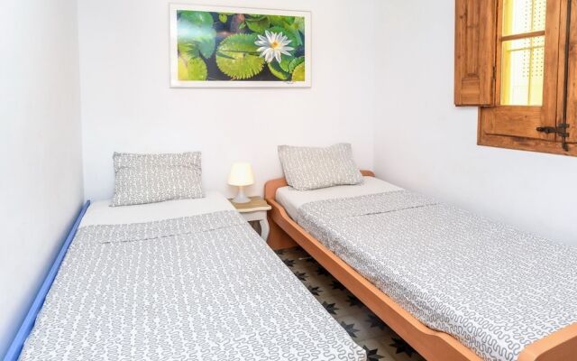 Отель Central Attic Sant Antoni Испания, Барселона - отзывы, цены и фото номеров - забронировать отель Central Attic Sant Antoni онлайн комната для гостей