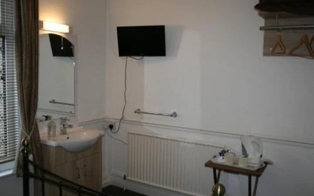 Aavon Court Guest House