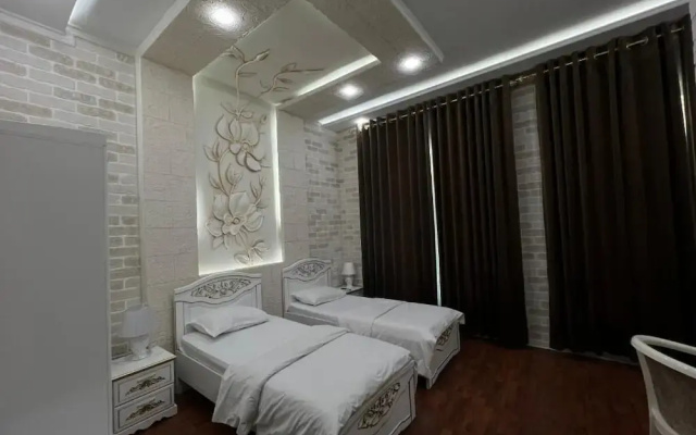Ideal Hotel