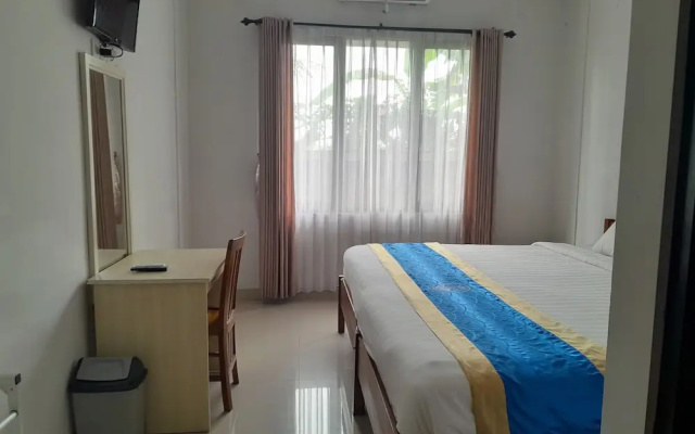 Dhyanapura City Hotel