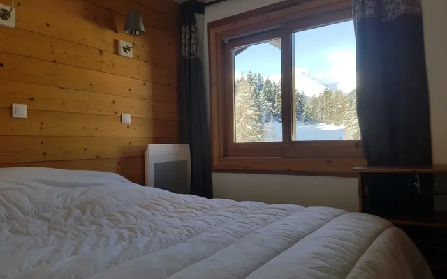 Studio in France With Ski Slope Access
