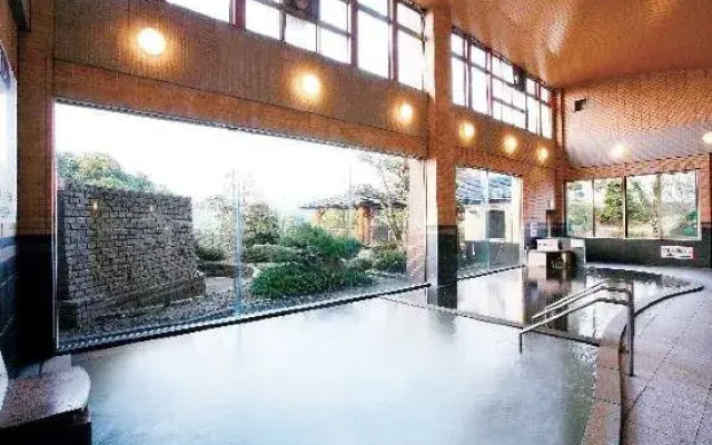 Cherry Park Hotel