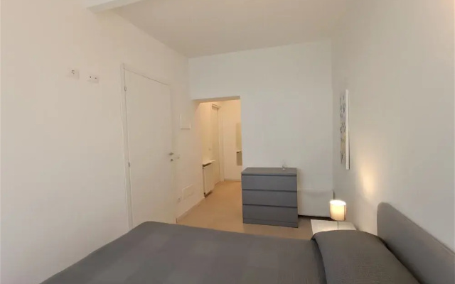 Winter Spring Summer Apartments