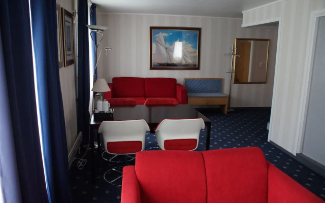Lyngenfjord Hotel
