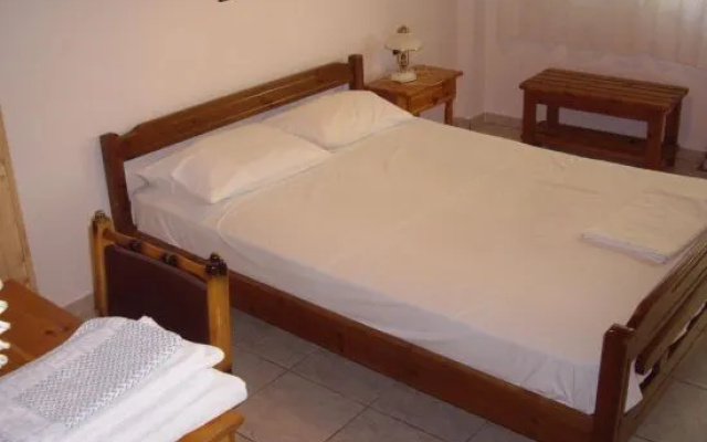 Maistrali Studios Thassos