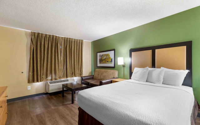Extended Stay America Select Suites Denver Aurora South