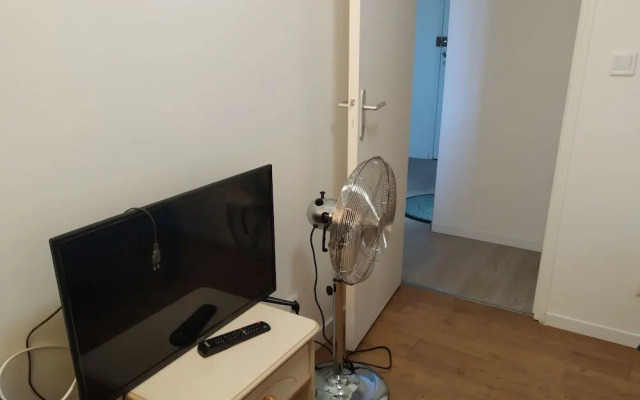 Small Budget Rooms