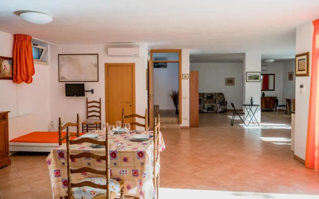 Appartamento adatto ai disabili con piscina m402