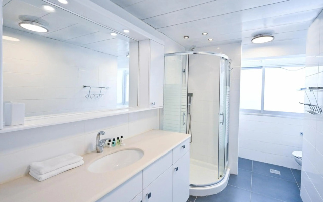 Homey 2BR in Frug 32 by HolyGuest