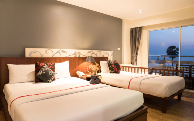 Grand Jomtien Palace Hotel