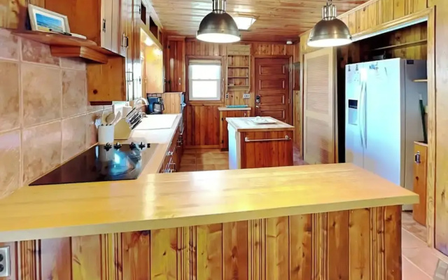 Sea Strapped by Topsail Realty