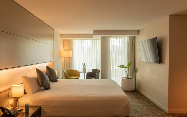 Point Hotel