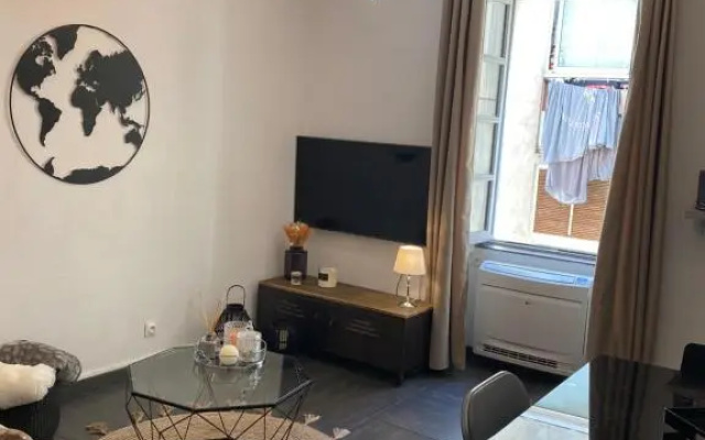 Appartement F3 hyper centre