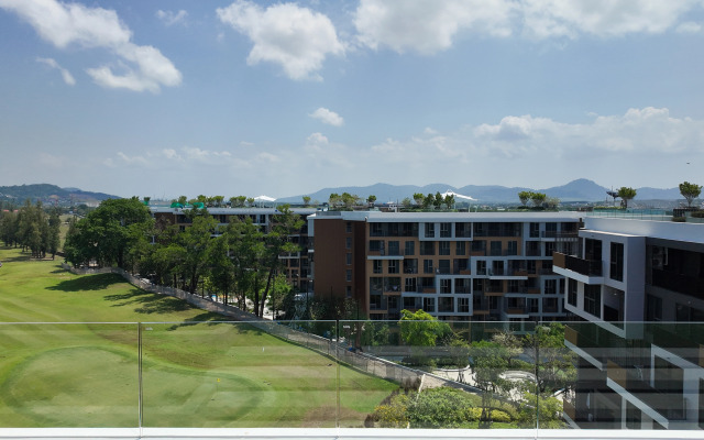 Квартира laguna Fairway Residence 2BR with Golf view