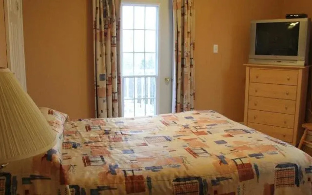Dolans Inn & Suites