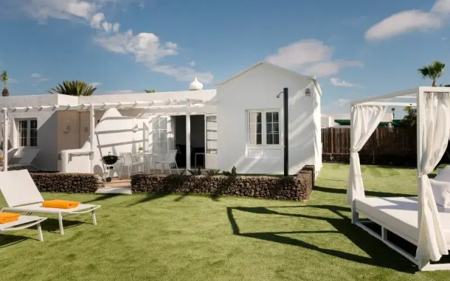 Villas New Lanzasuites - Only Adult