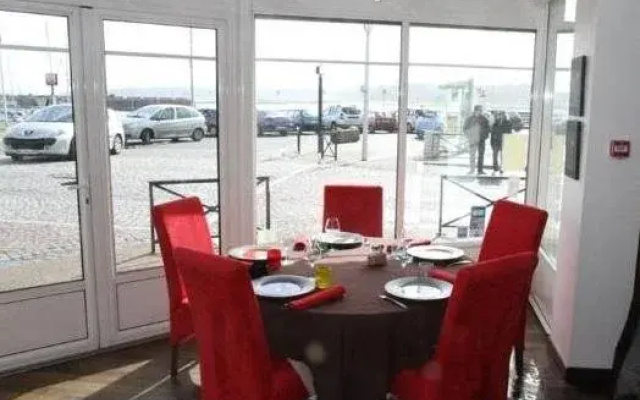 Hotel Le Suroit