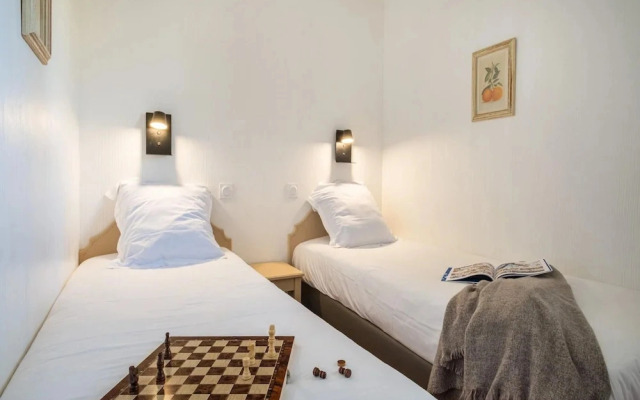 Family Suite With Garden Terrace