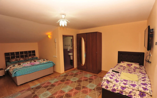 Çam Otel 2