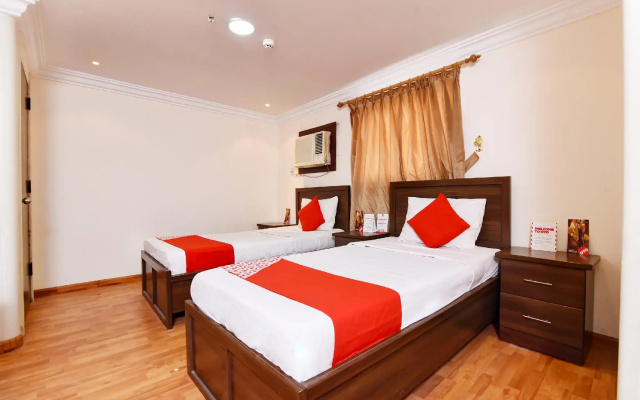 OYO 416 Bonais Hotel