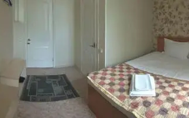 Indus Hotel