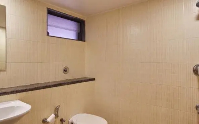 Hotel Vasanth Mahal