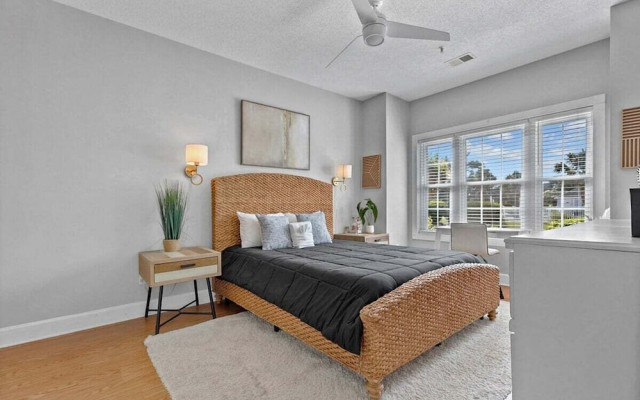 Magnolia North 4827-104