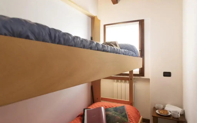 3-Bedroom Lakeview Apartment At The Lake