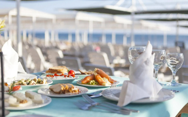 Febeach Hotel - All Inclusive
