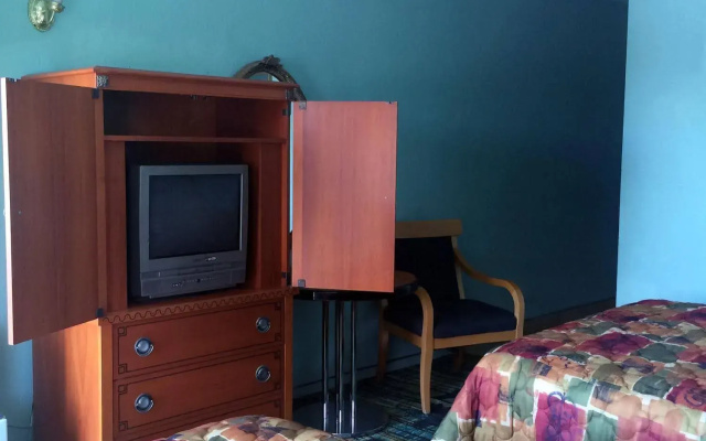 Country Inn Motel