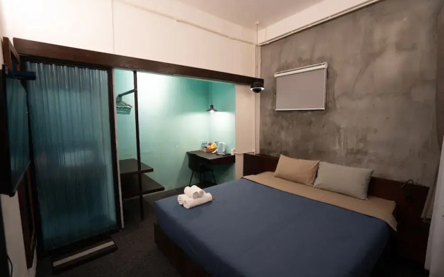 The Garden Hotel and Apartment
