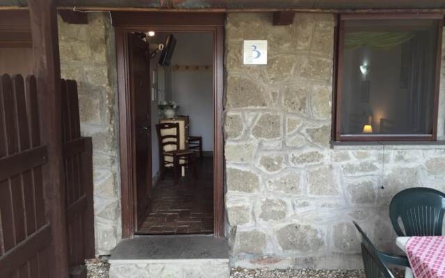 Отель Agriturismo Monte Due Torri Дженцано-ди-Рома вид на фасад