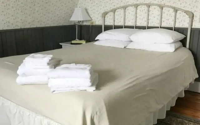 New Shoreham House Inn