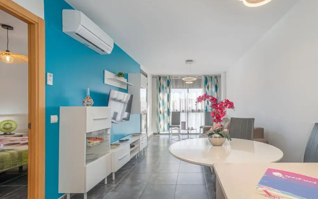 Apartment in Empuriabrava Near Sandy Beach