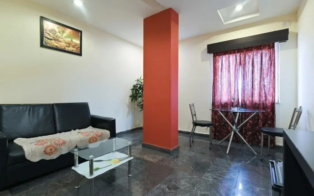 Capital O 36115 Hotel Royal Palm