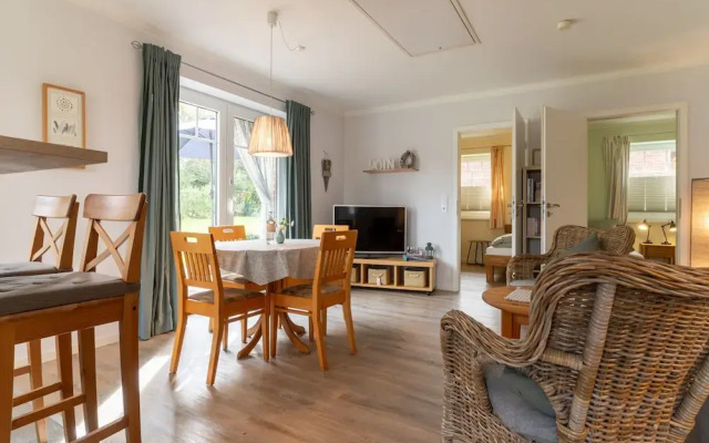 Apartment in Garding Near North Sea & Cycling Paths