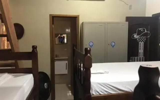 Sam's Hostel