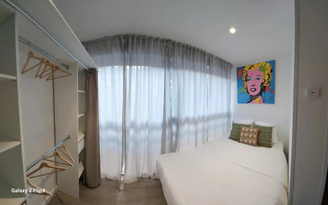Beau Studio / Clim / Parking / Plage a 200 M