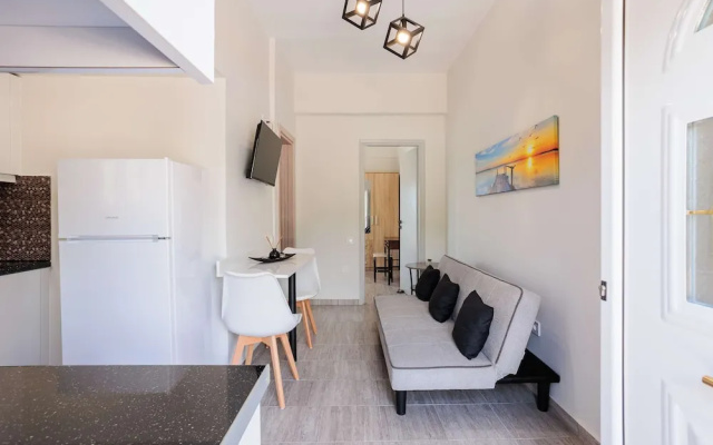 Seaview Serenity - Beachside Getaway